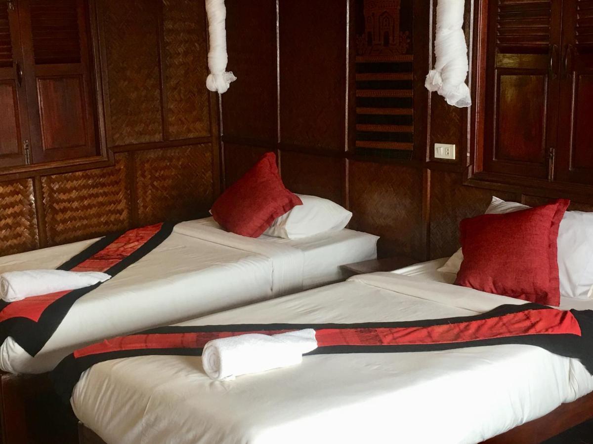 Mekong Riverside Lodge Pakbeng Bagian luar foto